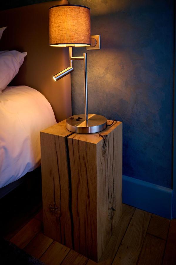 Les Suites Du Palais: Luxe 4-Star Apartment with Cathedral Views Nevers Exterior photo